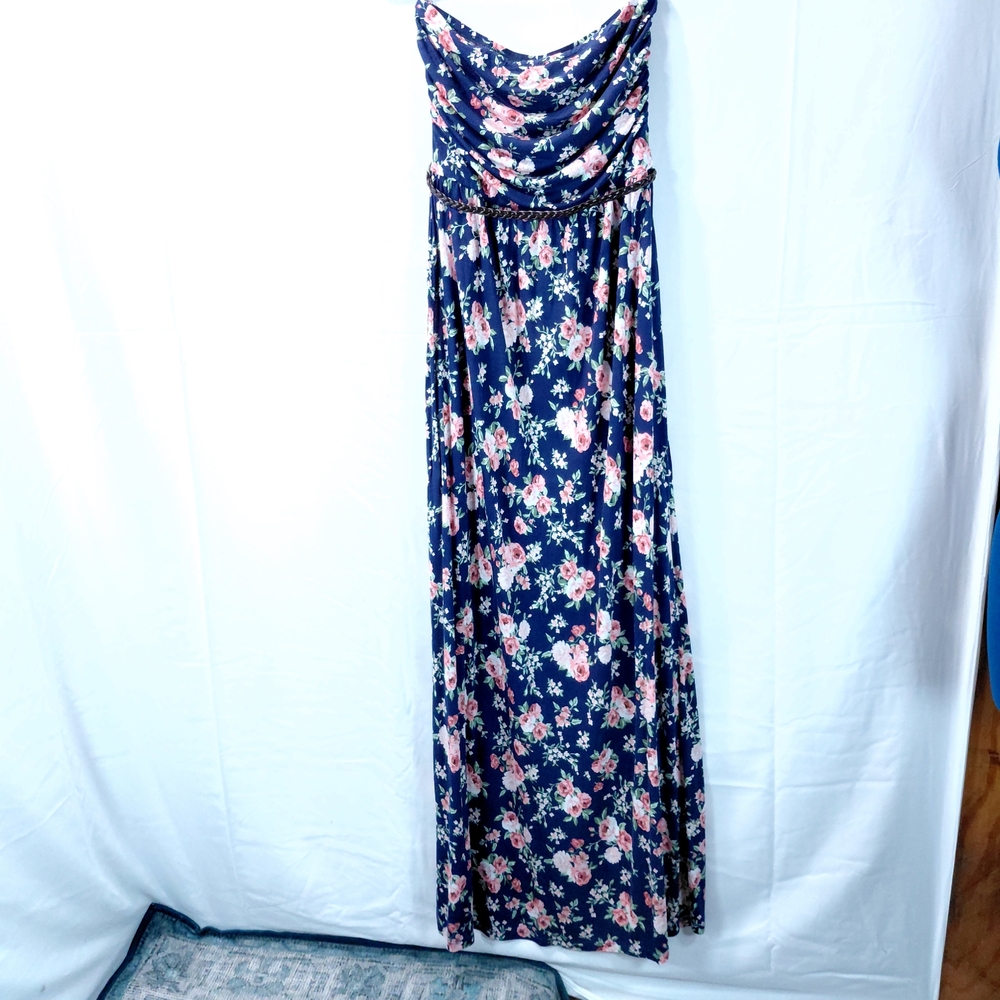 Iris Navy Floral Strapless Dress